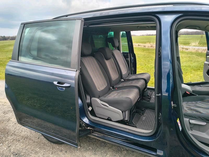 Gebraucht Seat Alhambra 140 PS (102 kW) 2011 Blau Van / Kleinbus