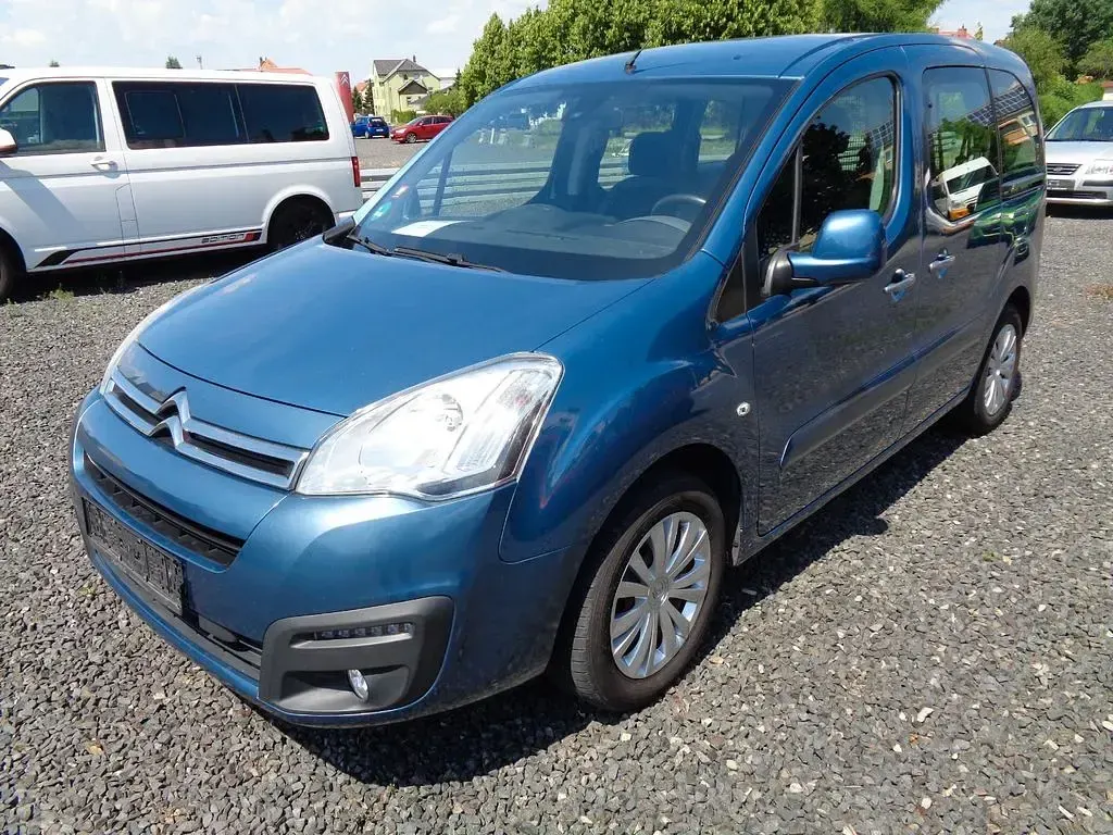 Gebraucht Citroën Berlingo 98 PS (72 kW) 2015 Blau Van / Kleinbus
