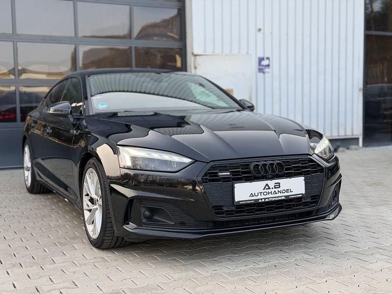 Gebraucht Audi A5 Sportback Sport 204 PS (150 kW) 2023 Schwarz Kleinwagen