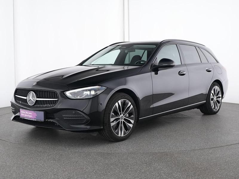Ung schwarz Gebraucht 2023 Mercedes C300e Avantgarde Limousine | 34.189 € (Superpreis) - Bild 1/4