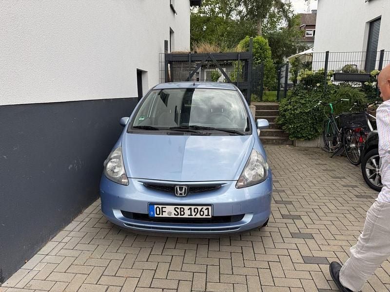 Blau Gebraucht 2003 Honda Jazz Kleinwagen | 2.200 € (Fairer Preis) - Bild 1/4
