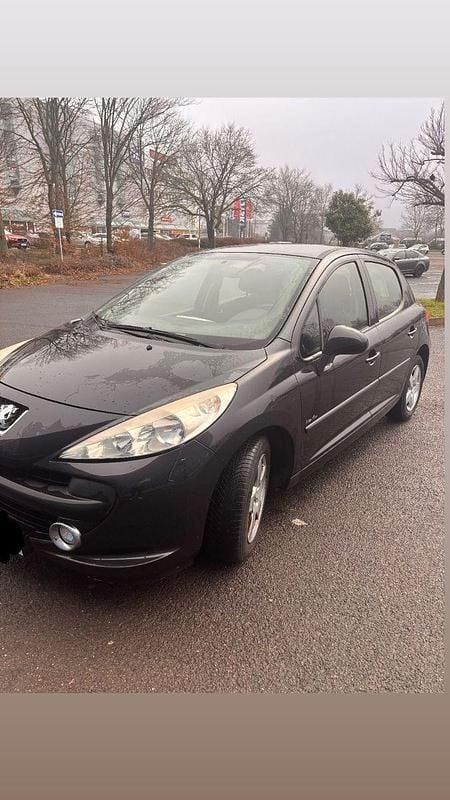Gebraucht Peugeot 207 95 PS (69 kW) 2008 Schwarz Kombi