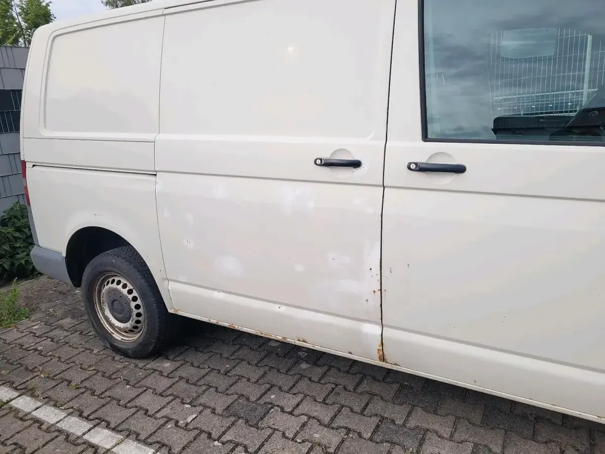 Second-hand VW Transporter 102 CP (75 kW) 2008 Alb Van
