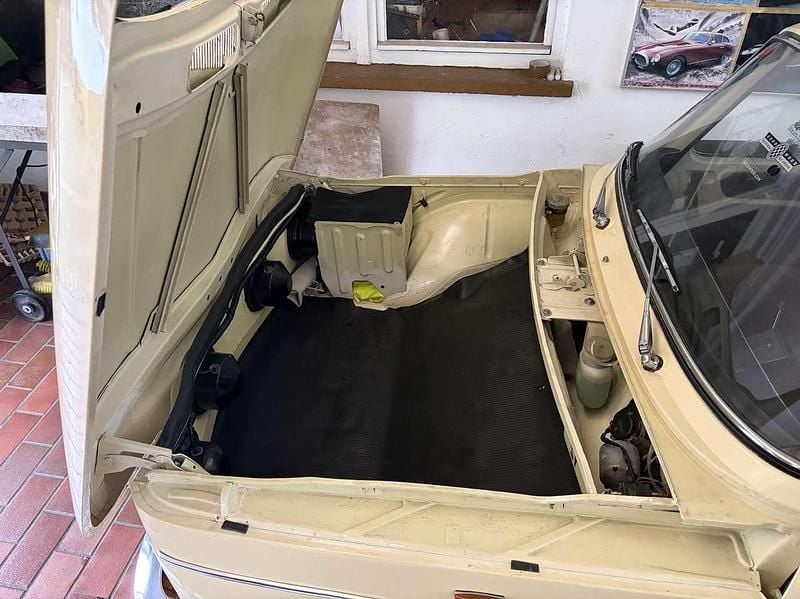 Second-hand Renault R8 41 CP (30 kW) 1973