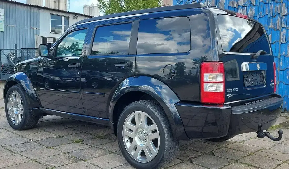 Gebraucht Dodge Nitro 177 PS (130 kW) 2008 SUV