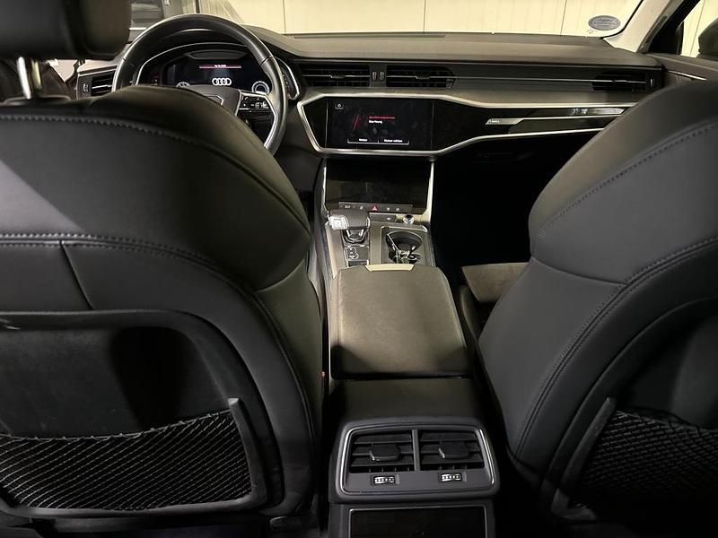 Gebraucht Audi A6 Design 265 PS (194 kW) 2022 Chronosgrau (metallic) Kombi