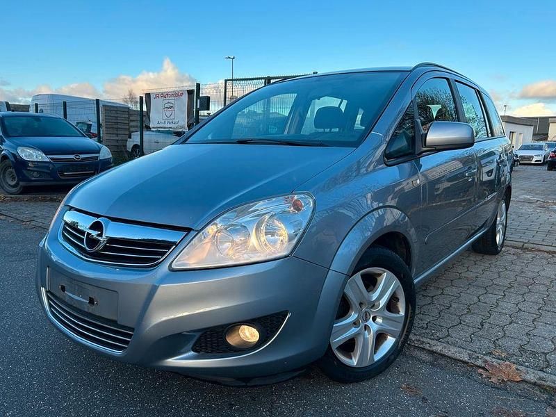 Silber Gebraucht 2010 Opel Zafira Edition Limousine | 3.990 € (Fairer Preis) - Bild 1/4