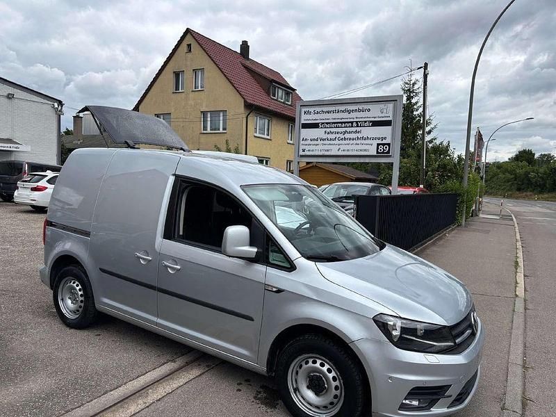 Grau Gebraucht 2015 VW Caddy Van / Kleinbus | 9.900 € (Guter Preis) - Bild 1/4