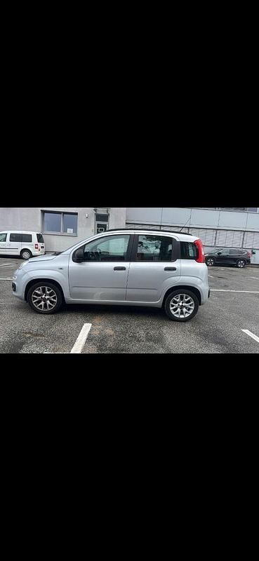 Gebraucht Fiat Panda 69 PS (50 kW) 2012 Silber Kleinwagen