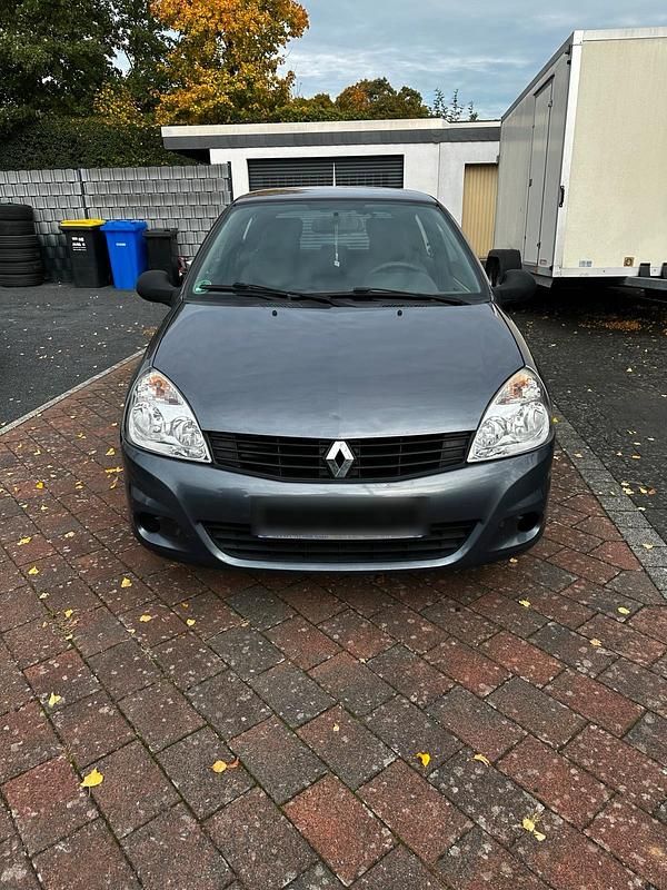 Blau Gebraucht 2009 Renault Clio II Campus Kleinwagen | 800 € (Superpreis) - Bild 1/4
