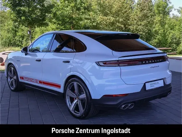 Gebraucht Porsche Cayenne S E-Hybrid Coupe 519 PS (381 kW) 2025 Weiss SUV
