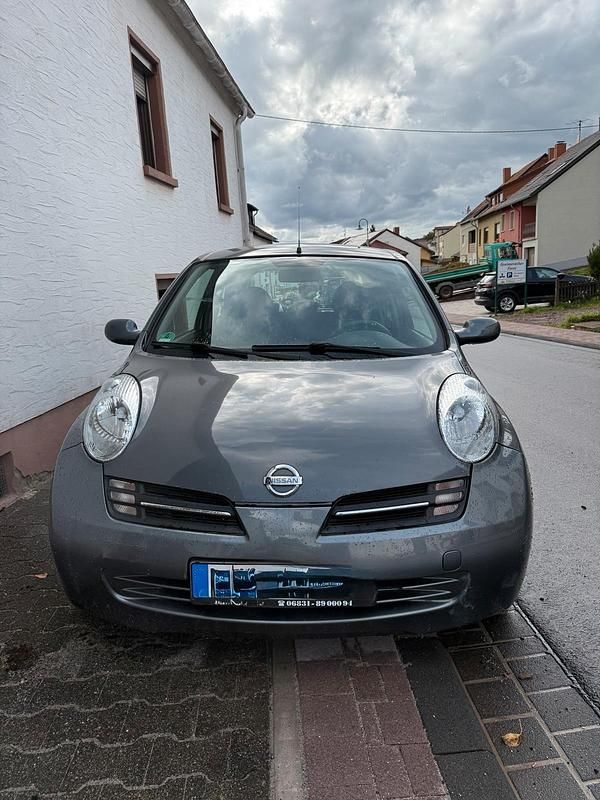 Grau Gebraucht 2005 Nissan Micra Kleinwagen | 999 € (Guter Preis) - Bild 1/4