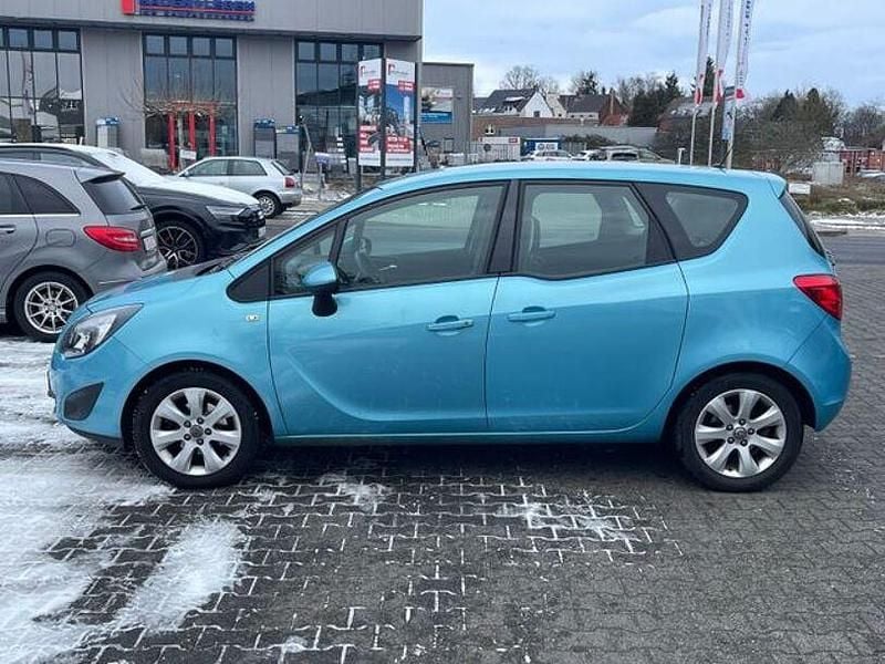 Gebraucht Opel Meriva Edition 140 PS (102 kW) 2010 Andere Van / Kleinbus