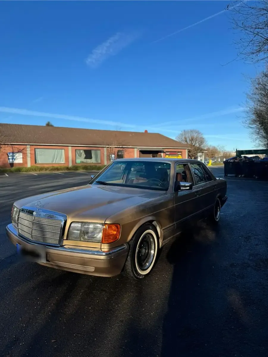 Gebraucht Mercedes 300 SE 180 PS (132 kW) 1988 Gold Limousine
