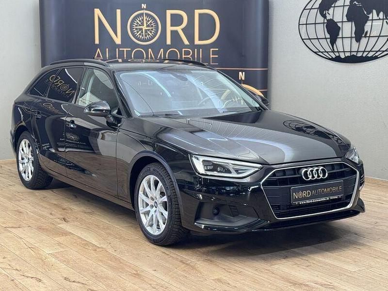 Gebraucht Audi A4 150 PS (110 kW) 2022 Mythosschwarz metall (metallic) Kombi