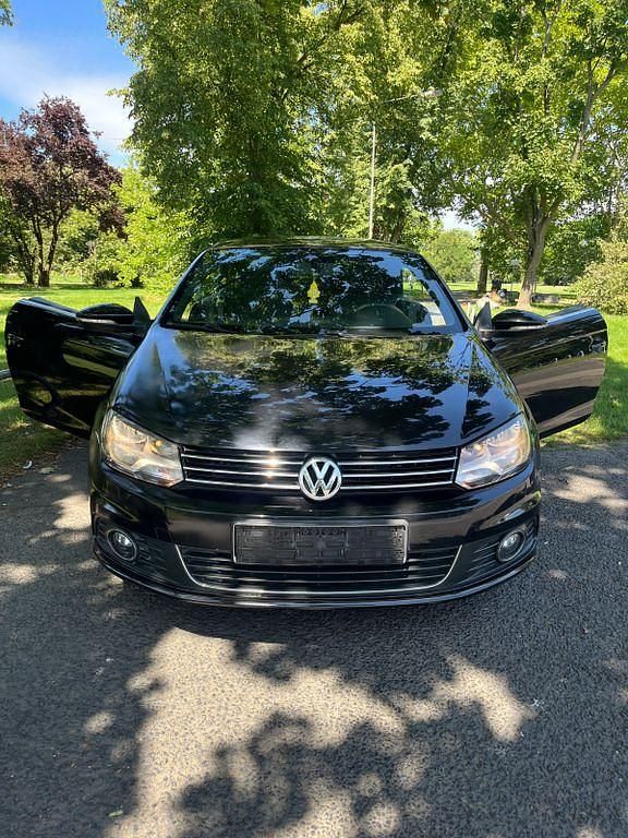 Schwarz Gebraucht 2013 VW Eos Cabrio | 7.337 € (Superpreis) - Bild 1/4