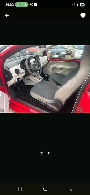 Second-hand VW up! 75 CP (55 kW) 2012 Roșu Hatchback