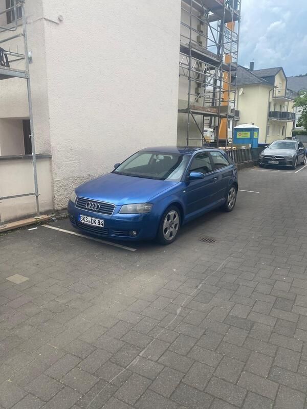 Blau Gebraucht 2005 Audi A3 Coupé | 1.499 € - Bild 1/4