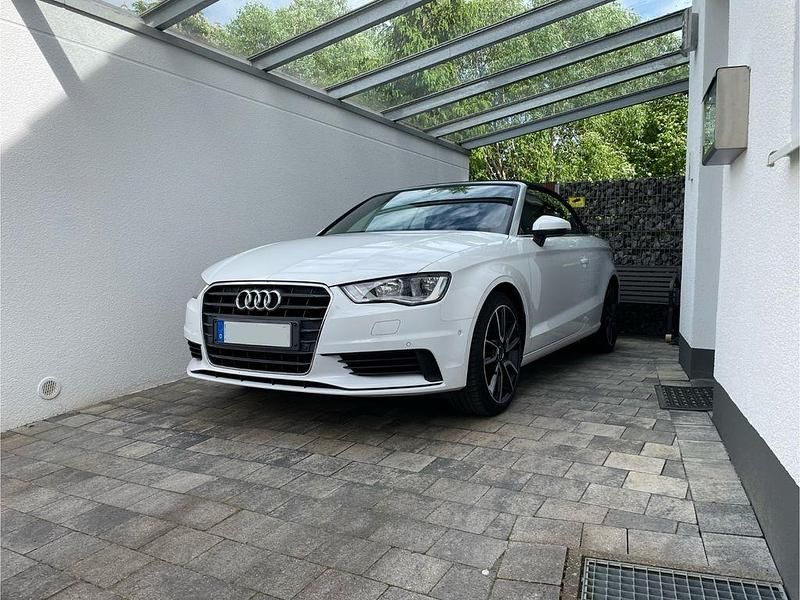 Weiß Gebraucht 2016 Audi A3 Cabriolet Cabrio | 14.100 € (Fairer Preis) - Bild 1/4