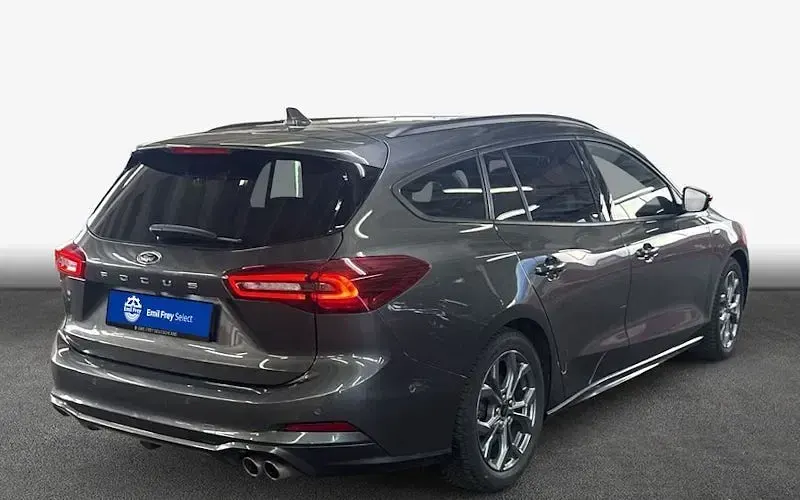 Gebraucht Ford Focus ST-Line X 155 PS (114 kW) 2025 Grau Kombi