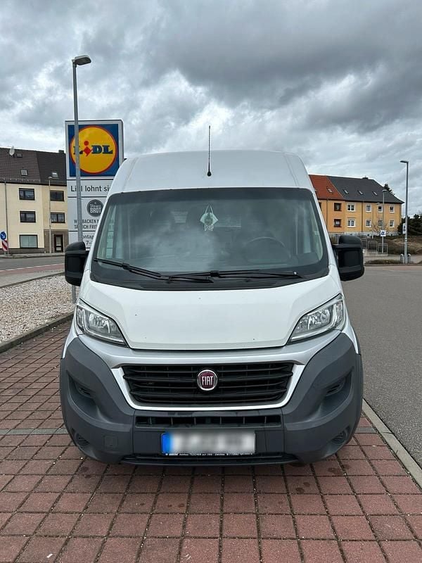 Weiß Gebraucht 2015 Fiat Ducato Van | 11.000 € - Bild 1/4
