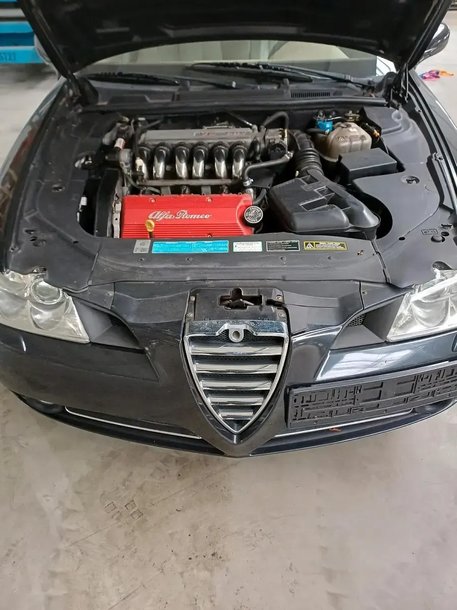 Gebraucht Alfa Romeo 166 220 PS (161 kW) 2004 Schwarz Limousine