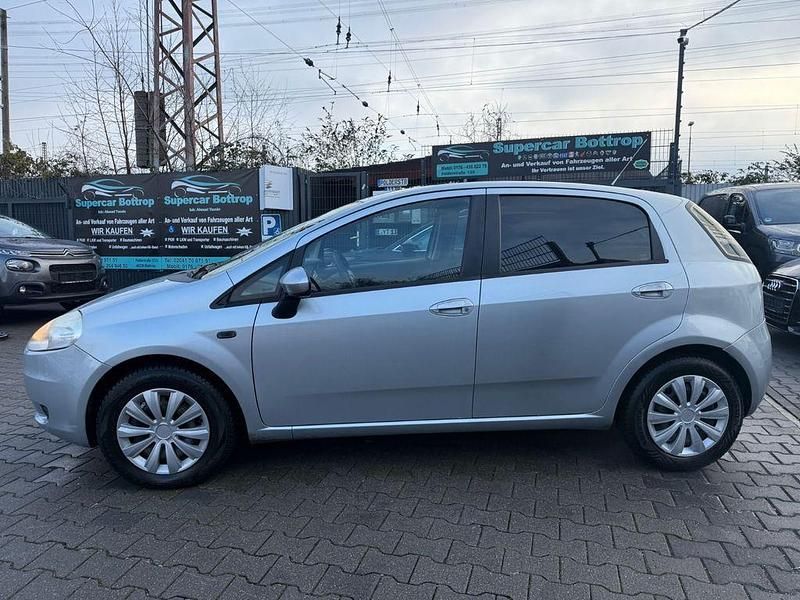 Gebraucht Fiat Grande Punto Dynamic 77 PS (56 kW) 2007 Silber Kleinwagen