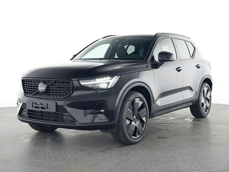 Gebraucht Volvo XC40 Plus 163 PS (119 kW) 2025 Schwarz SUV