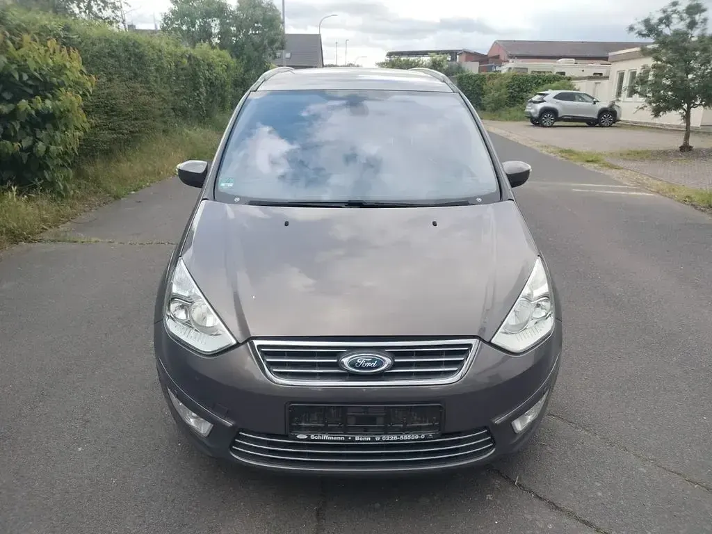 Occasion Ford Galaxy Titanium 140 ch (102 kW) 2014 Marron Monospace