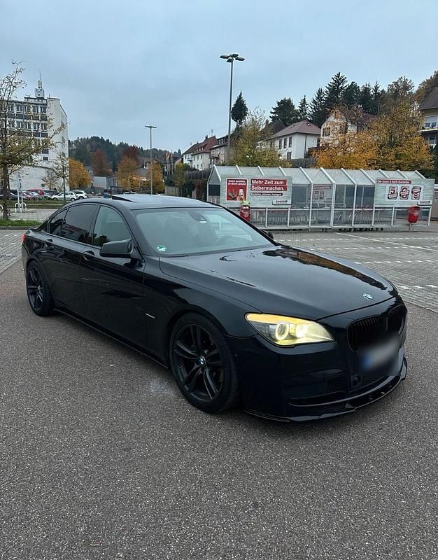 Gebraucht 2009 BMW 730 M Sport Limousine | 12.900 € - Bild 1/4