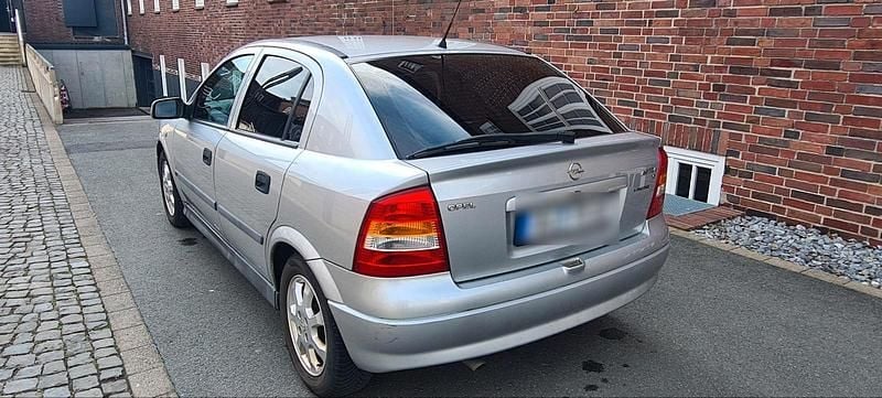 Gebraucht Opel Astra 85 PS (62 kW) 2001 Limousine