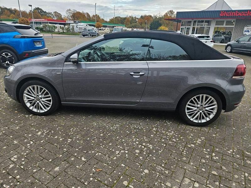 Gebraucht VW Golf Cabriolet Cup 160 PS (117 kW) 2015 Grau Cabrio