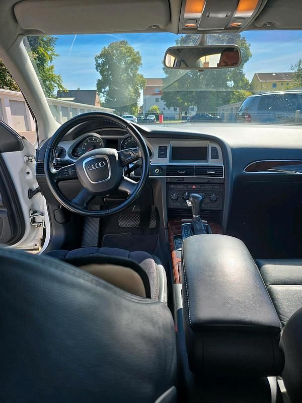 Weiß Gebraucht 2007 Audi A6 Limousine | 1.522 € (Superpreis) - Bild 1/4