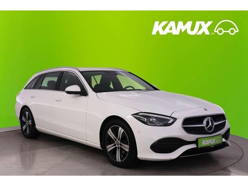 Weiß Gebraucht 2024 Mercedes C200 Avantgarde Limousine | 31.945 € (Superpreis) - Bild 1/3
