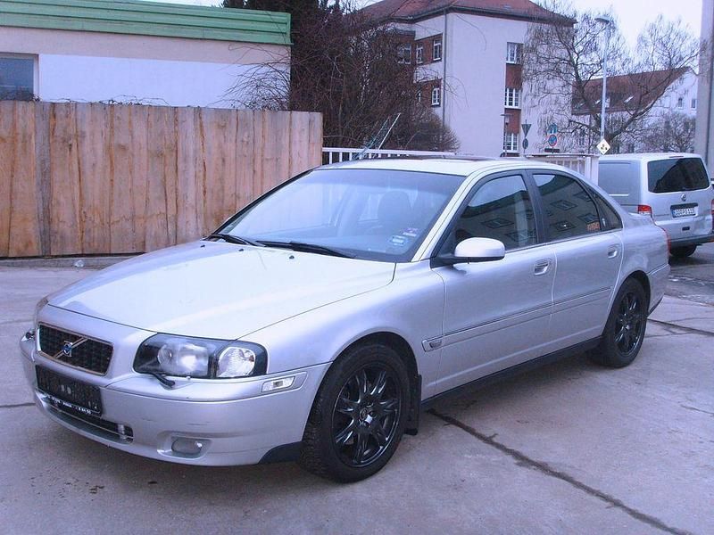 Gebraucht Volvo S80 Momentum 209 PS (153 kW) 2005 Silber Limousine