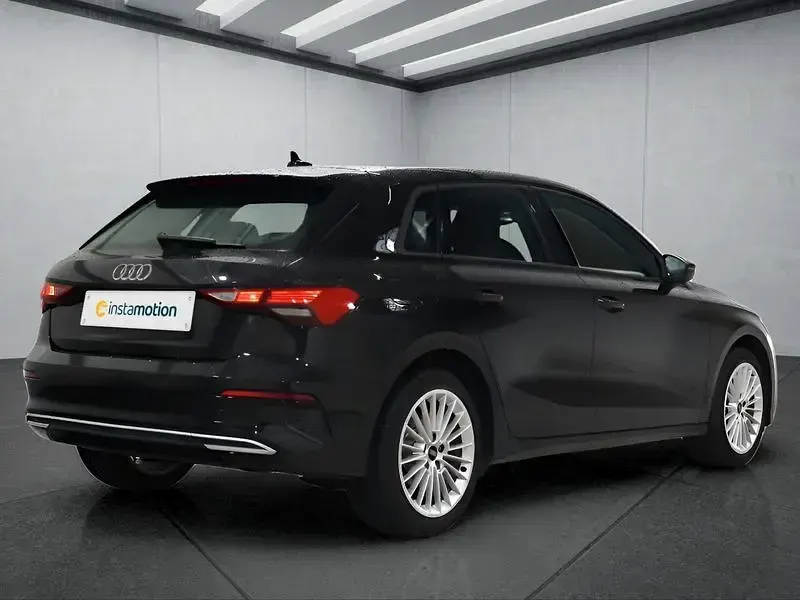 Gebraucht Audi A3 150 PS (110 kW) 2023 Schwarz Limousine
