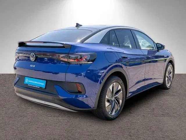 Gebraucht VW ID.5 Pro Performance 150 kW (204 PS) 2023 Blue dusk metallic SUV