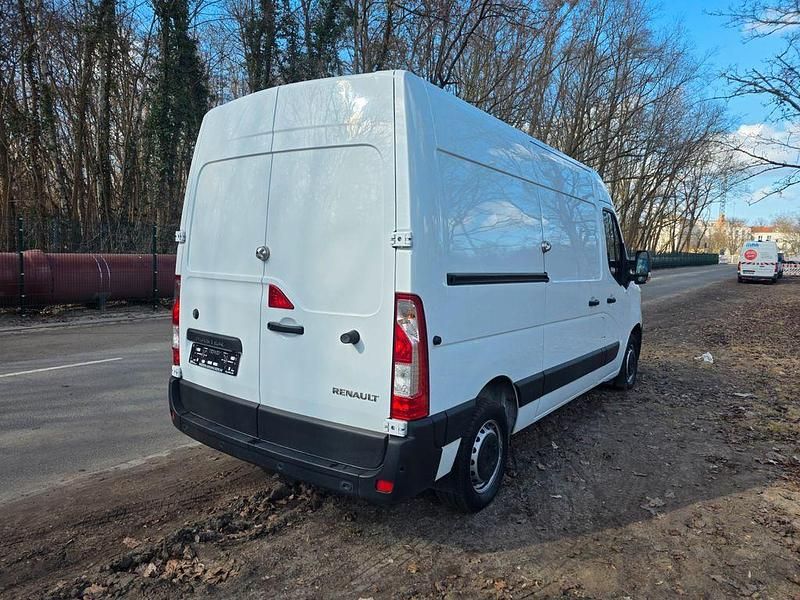 Gebraucht Renault Master 150 PS (110 kW) 2021 Weiß Van / Kleinbus