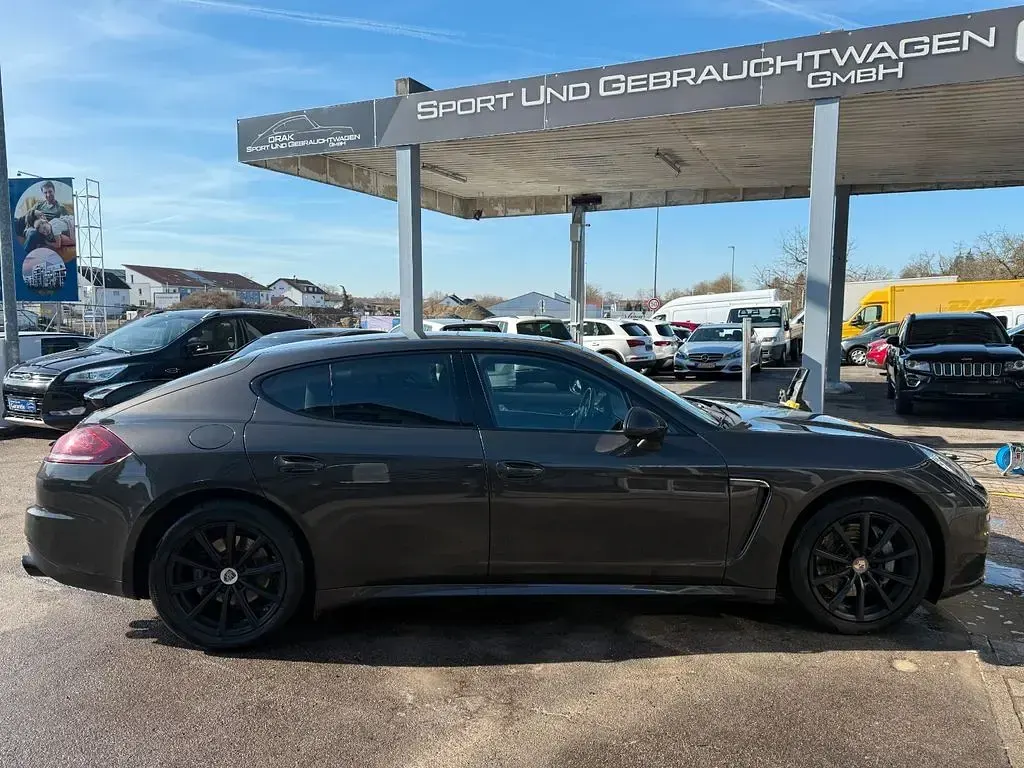 Second-hand Porsche Panamera 301 CP (221 kW) 2015 Andere Hatchback