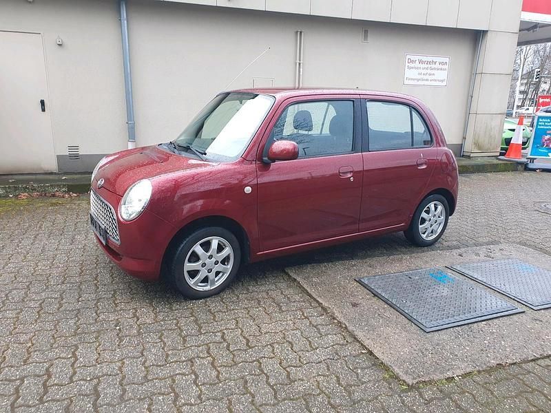 Gebraucht Daihatsu Trevis 58 PS (42 kW) 2009 Andere farben Kleinwagen