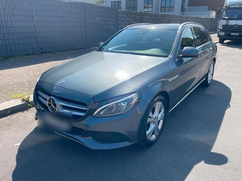Grau Gebraucht 2017 Mercedes C220 Kombi | 20.000 € (Fairer Preis) - Bild 1/4