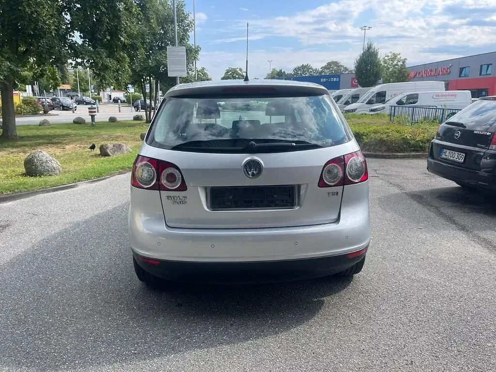 Gebraucht VW Golf Plus Comfortline 122 PS (89 kW) 2008 Silber Van / Kleinbus