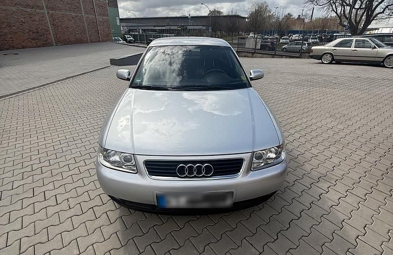 Gebraucht Audi A3 102 PS (75 kW) 2002 Silber Kleinwagen