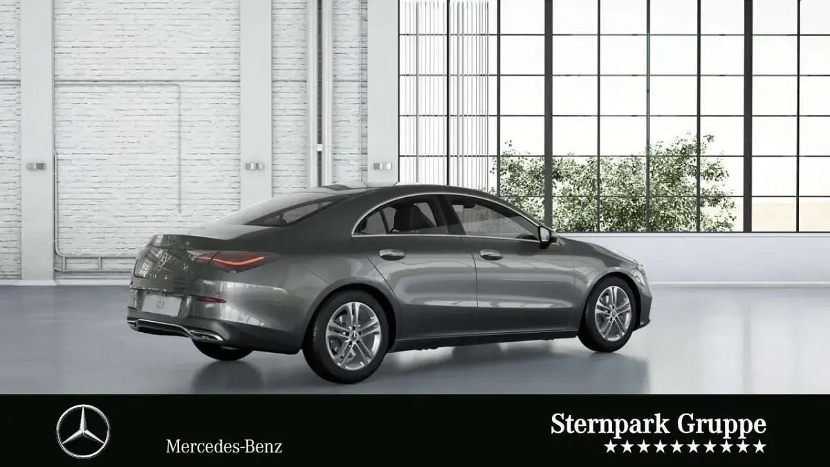 Gebraucht Mercedes CLA200 Progressive 163 PS (119 kW) 2025 Lack mountaingrau Coupé