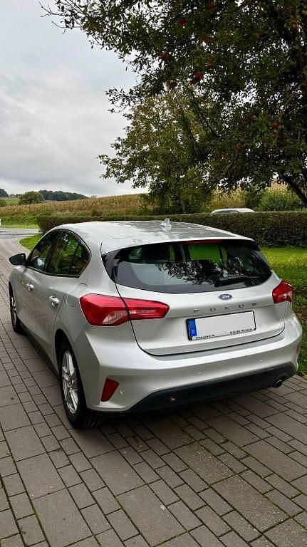 Gebraucht Ford Focus Trend 120 PS (88 kW) 2019 Grau Limousine