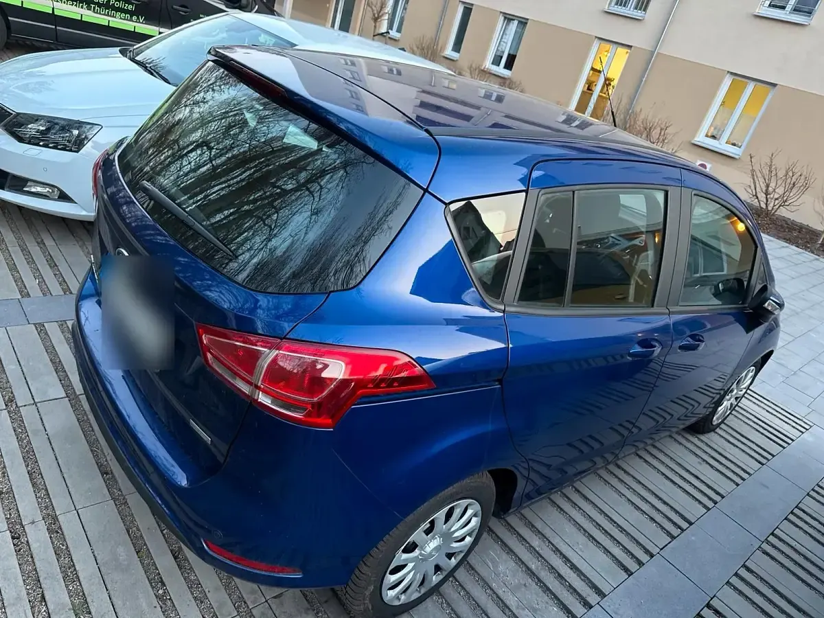 Gebraucht Ford B-MAX 101 PS (74 kW) 2015 Blau Van / Kleinbus