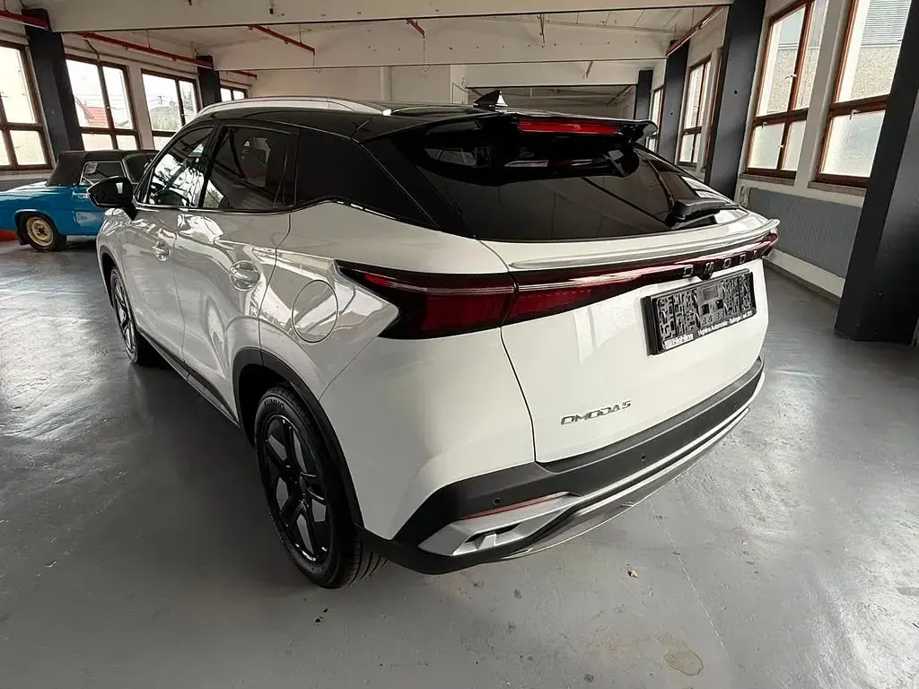 Neu Omoda 5 147 PS (108 kW) 2026 Weiß SUV