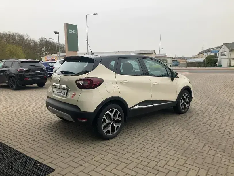 Używany Renault Captur 150 KM (110 kW) 2019 Biały SUV