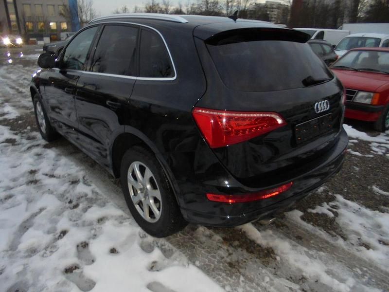 Gebraucht Audi Q5 Sport 239 PS (175 kW) 2010 Schwarz SUV