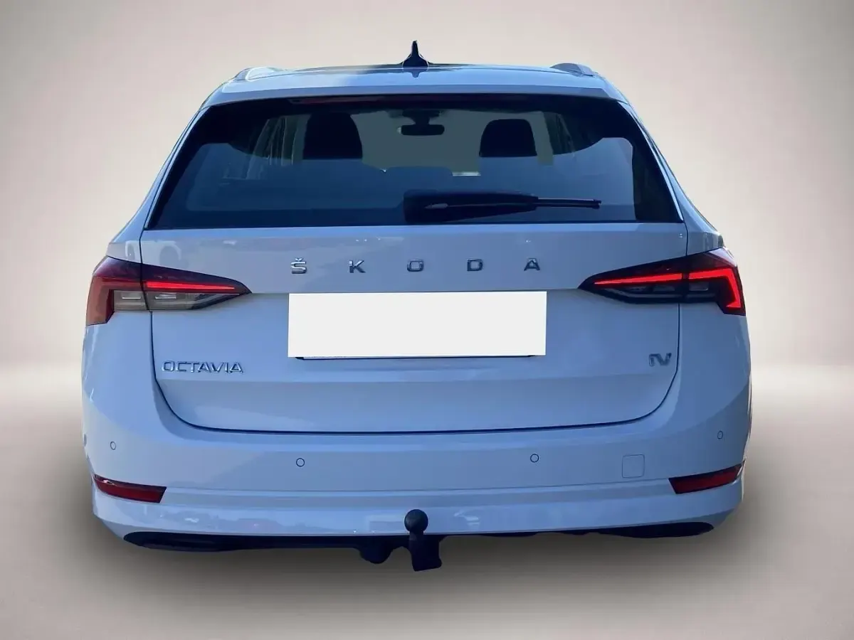 Gebraucht Skoda Octavia Style 204 PS (150 kW) 2022 Manufacturer Kombi